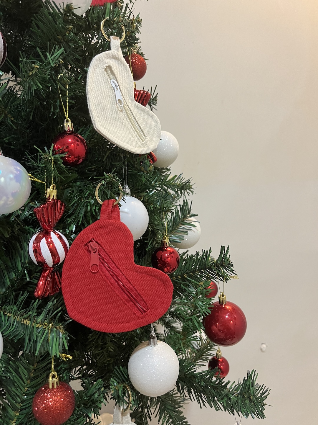 Loire Pasko Collection